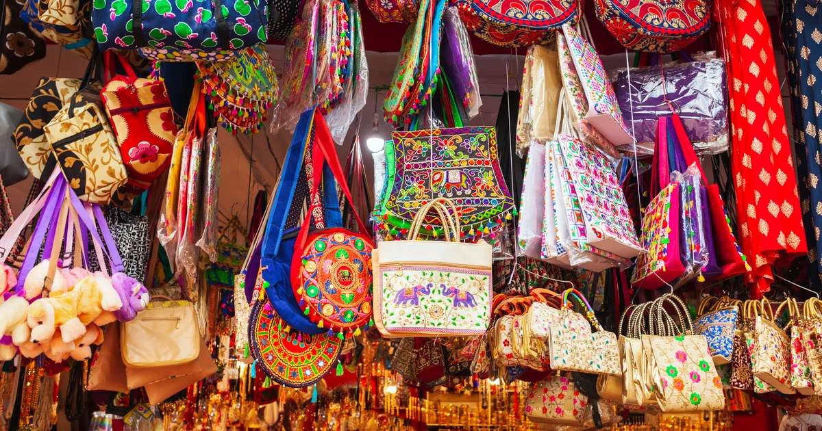 How to Buy from Indian Instagram Boutiques When You Live Abroad